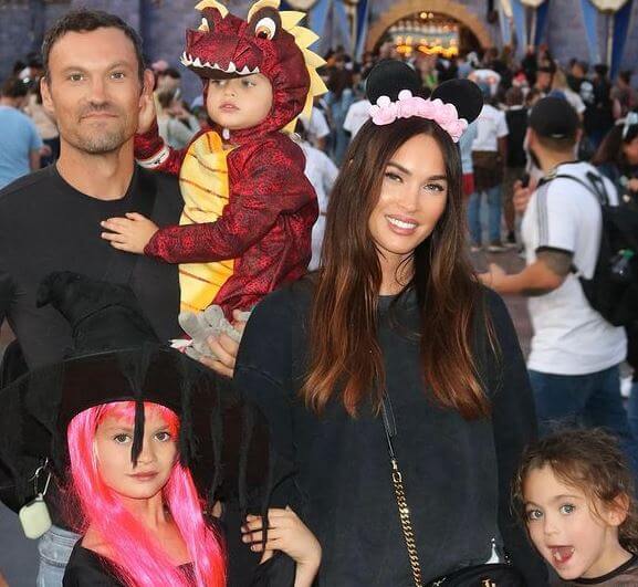 Bodhi Ransom Green with brothers and parents Megan Fox and Brian Austin Green.